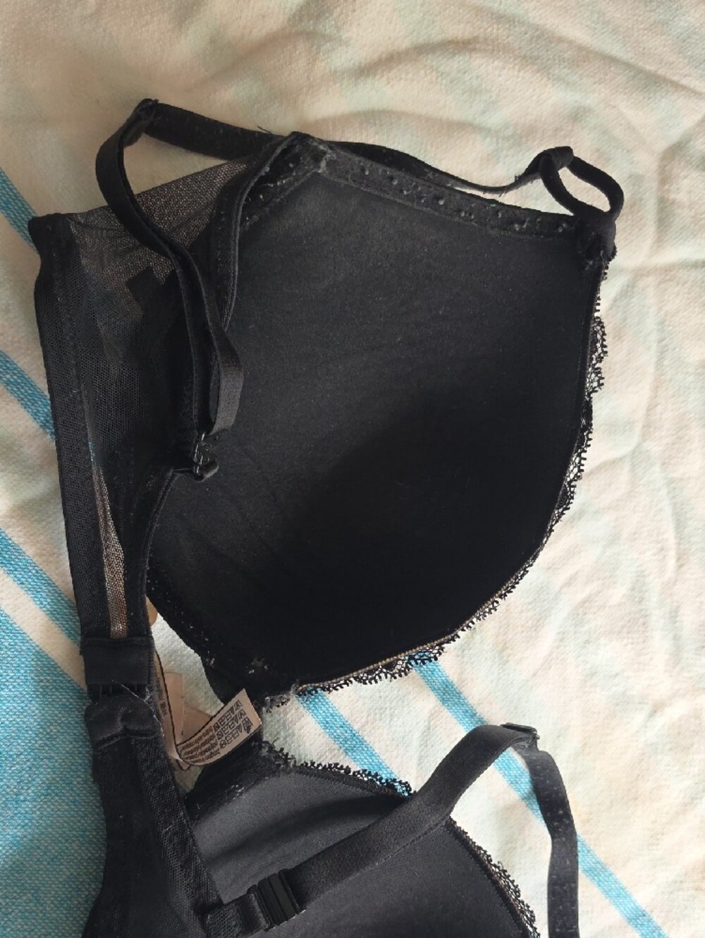 Women's Black Lace Push-Up Bra - Classic Support - Picture 6 of 7
